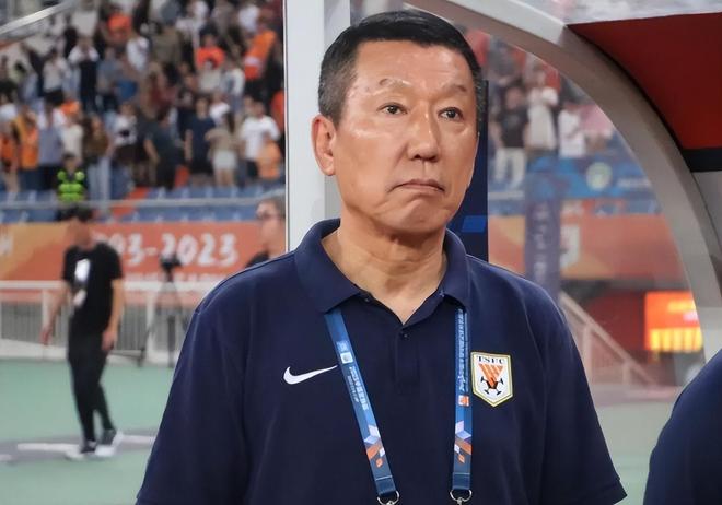 3名法国球员连续参加三届世界杯半决赛，此前只有克洛泽做到
