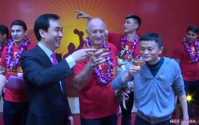 斩断喧嚣,锚定本心:莱巴金娜在风雨中清醒前行