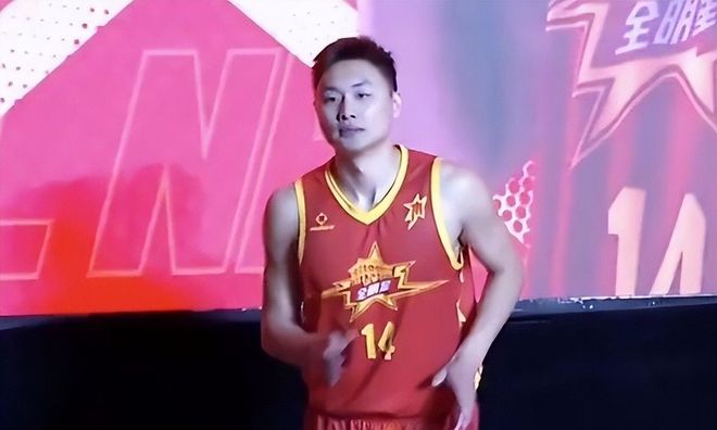 4400亿后，王兴兴的办公室只剩他一个人