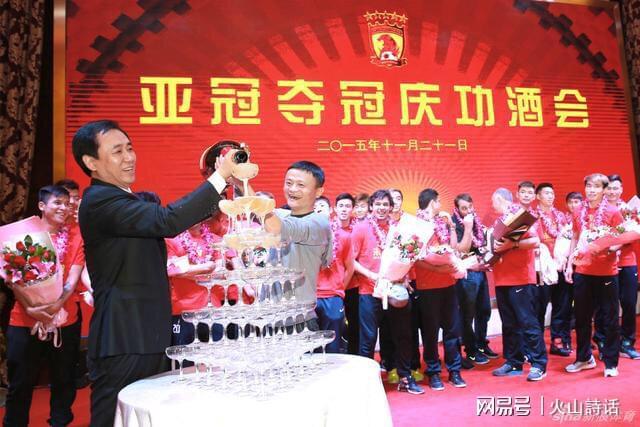 斩断喧嚣,锚定本心:莱巴金娜在风雨中清醒前行