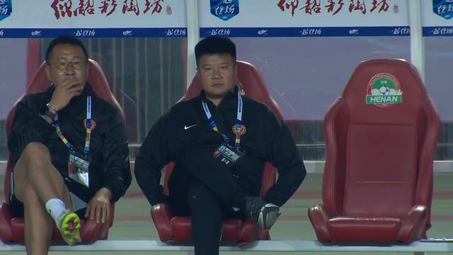 又美又能打!中国女排18岁1米96新星闪耀:小赵蕊蕊变赵勇新利器