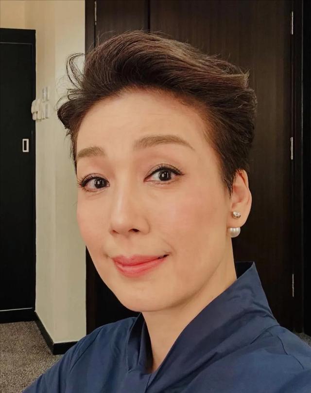 郭富城娇妻路人照被疯传!网友:方媛原来长这样,照妖镜都没这真